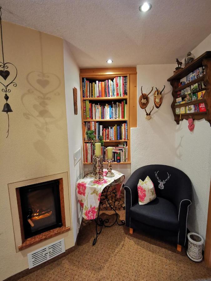 Haus Bichl Apartment Finkenberg Bagian luar foto